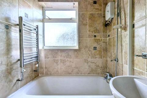 2 bedroom terraced house for sale, Wood Lane, Rothwell, Leeds, West Yorkshire, LS26 0PL