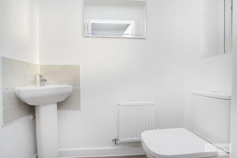 undefined, Vitellius Close, NUNEATON