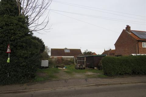 Land for sale, Edinburgh Road, HOLT