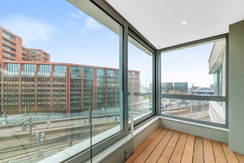 1 bedroom flat to rent, Camley Street, King's Cross, London, N1C