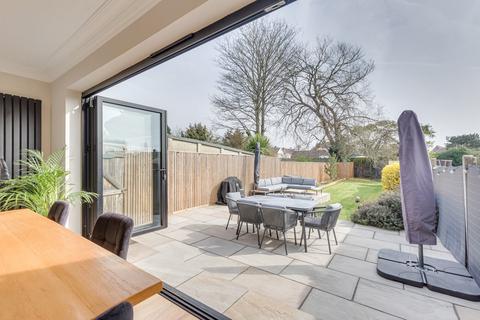 Fairfield Close, Sidcup, DA15