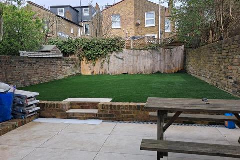 undefined, Bathurst Gardens, Kensal Rise, London