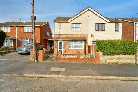2 bedroom semi-detached house for sale, Stroud Avenue, Willenhall