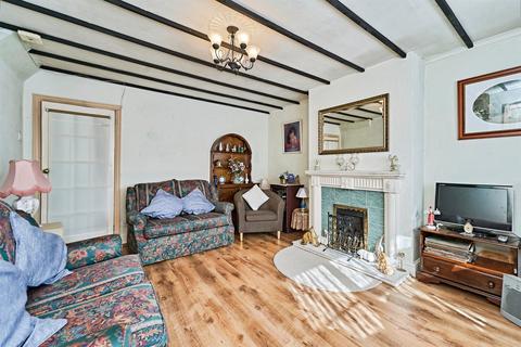 2 bedroom semi-detached house for sale, Stroud Avenue, Willenhall