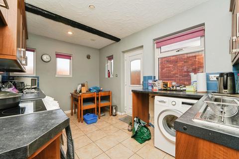 undefined, Tuffley Avenue, Gloucester, Gloucestershire, GL1