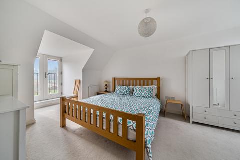 3 bedroom end of terrace house for sale, Typhoon Close, Bracknell, Berkshire
