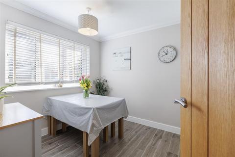 undefined, Felgate Close, Woodbridge IP13