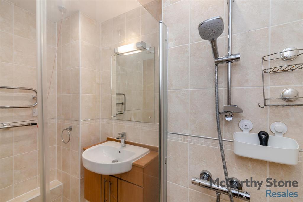 8666923-interior01.jpg