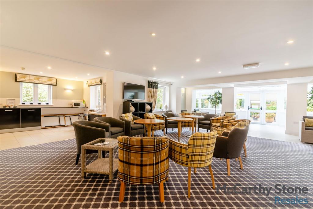 8666923-interior24.jpg