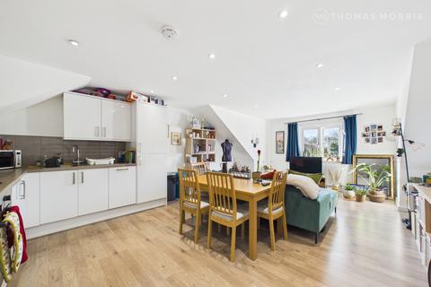 2 bedroom apartment to rent, Burns Road, Hertfordshire SG8