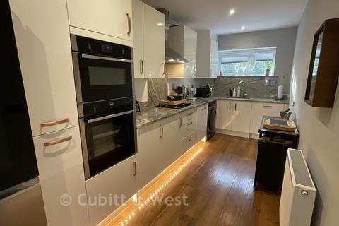 undefined, Cooke Street, Copthorne, West Sussex