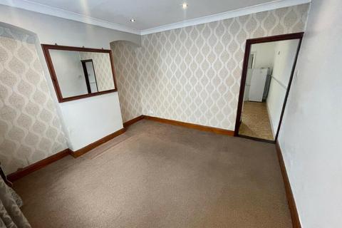 3 bedroom terraced house to rent, Schreiber Road, Ipswich IP4