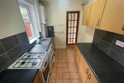 3 bedroom terraced house to rent, Schreiber Road, Ipswich IP4