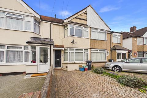 2 bedroom terraced house for sale, Guildford Avenue, Feltham, Middlesex, TW13