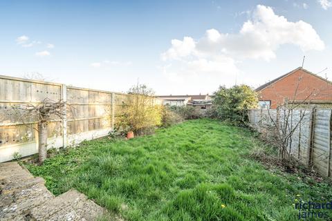 4 bedroom semi-detached house for sale, Whitby Grove, Rodbourne Cheney, Swindon, SN2