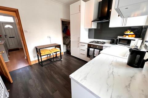 2 bedroom detached house to rent, Finsbury Street, York