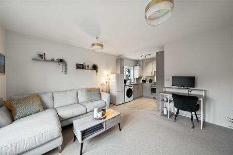 undefined, Admiral Way, Godalming GU7