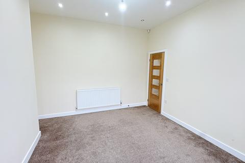 3 bedroom terraced house to rent, Deepdale Road, Preston PR1