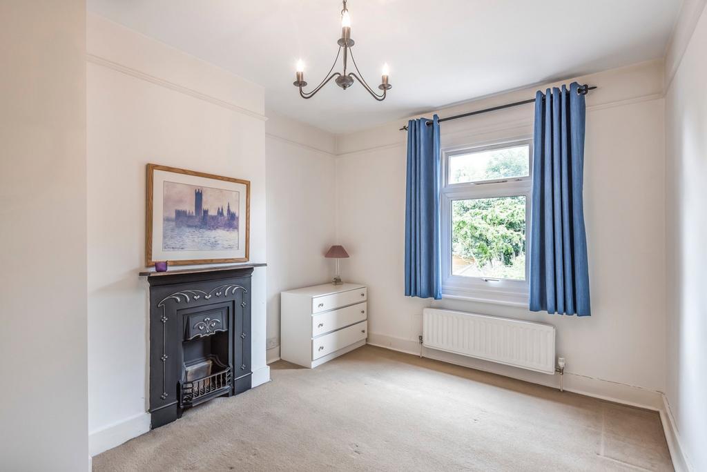 Bedroom, fireplace