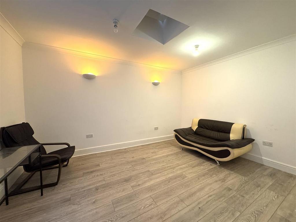 Reception Room.JPG