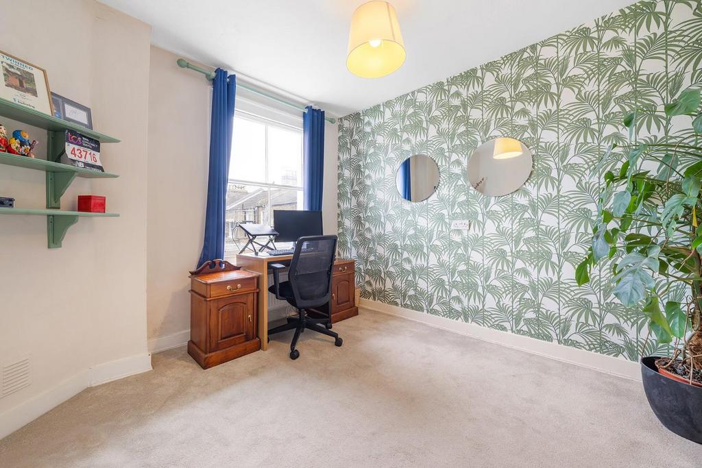 Bedroom 3.JPG