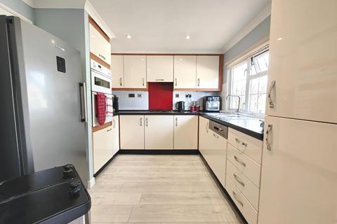 undefined, Langley Common Road, Barkham, Wokingham