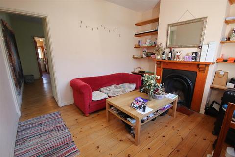 2 bedroom terraced house to rent, Sedgwick Street, Cambridge CB1