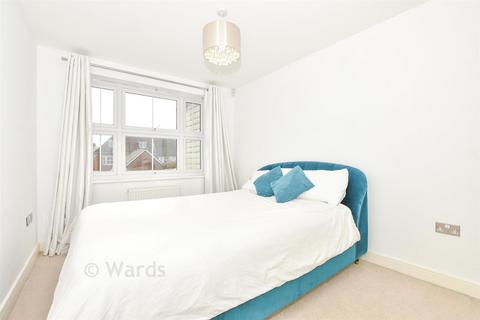 2 bedroom apartment for sale, Clarence Way, West Malling ME19
