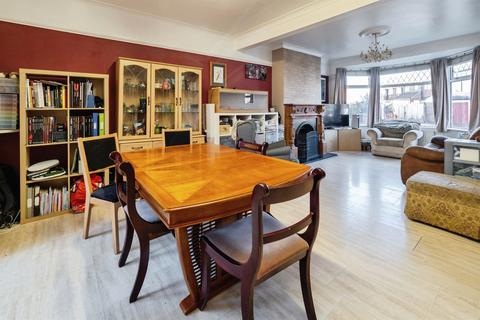 3 bedroom terraced house for sale, Graham Avenue, Hull