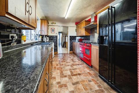 3 bedroom terraced house for sale, Graham Avenue, Hull