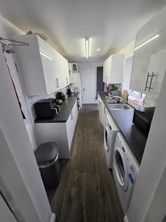 4 bedroom terraced house to rent, Metchley Lane, Birmingham