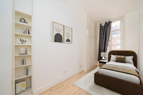 2 bedroom flat for sale, Upper Tachbrook Street, London SW1V