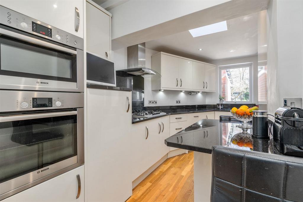 45 Moreton Road 8.jpg