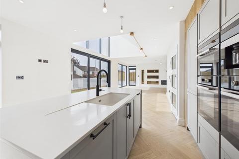 4 bedroom detached house for sale, Exclusive Gated Development Out West