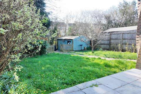 undefined, Manor Close, Newton Abbot TQ12