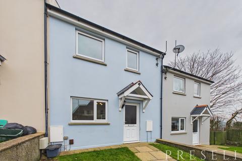 undefined, Cae Gerddi, Goodwick
