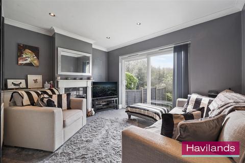 2 bedroom maisonette for sale, Deepdene Court, London