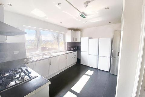 1 bedroom in a house share to rent, Penhill Road, Bexley, DA5