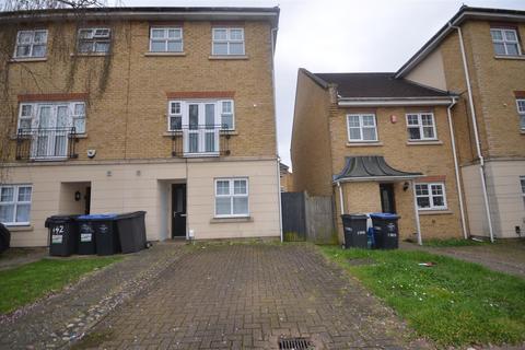 undefined, De Havilland Road, Edgware HA8 5QB