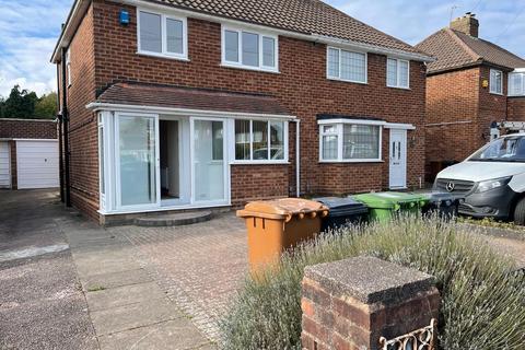 3 bedroom semi-detached house to rent, Chantrey Crescent, Great Barr, Birmingham, B43