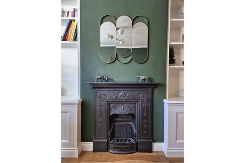 undefined, Framfield Road, London, W7