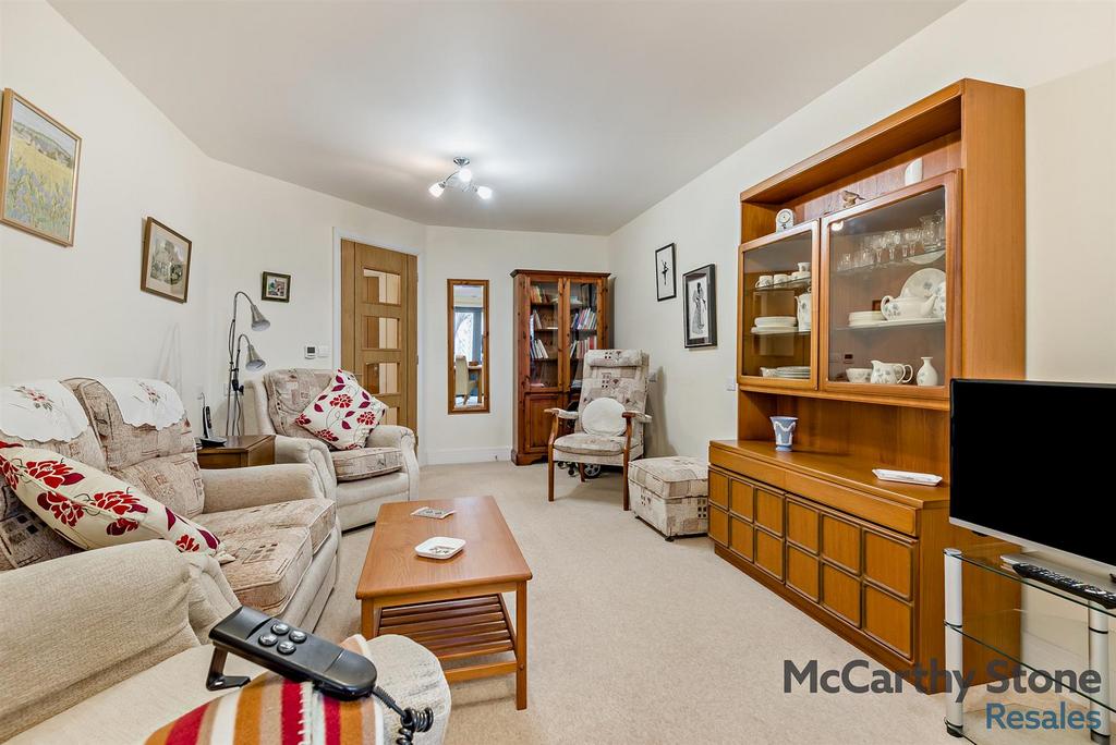 8673229-interior03-800.jpg