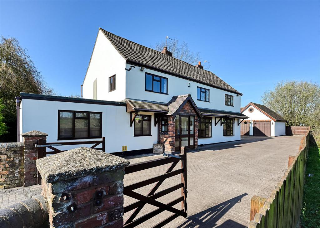 Awbridge Cottage-2.jpg