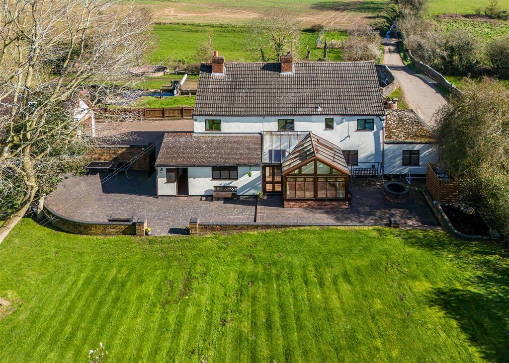 Awbridge Cottage-drone-7.jpg