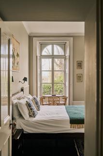 3 bedroom flat for sale, The Grange, London SE25