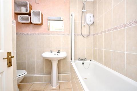 undefined, Honeycrag Close, Polegate