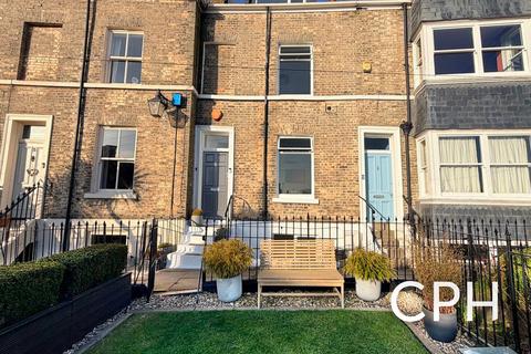 Castle Crescent, Scarborough, YO11