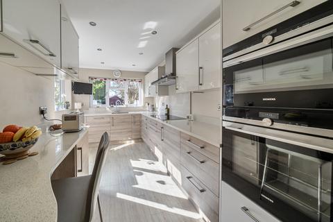 undefined, Saxon Way, Old Windsor, Windsor
