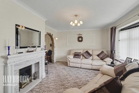 4 bedroom detached bungalow for sale, Burton Road, Monk Bretton