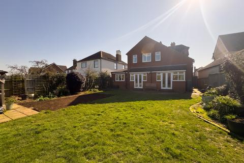 undefined, Links Avenue, Felixstowe IP11